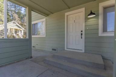 Main picture of 155 Lucas Ln