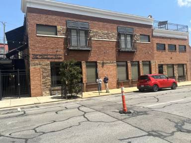 Main picture of 222 Union St