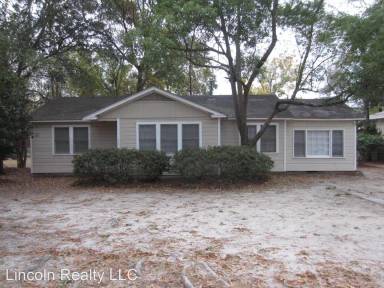 Main picture of 703 Lakeland Ave