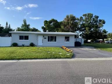 Main picture of 7401 35th Ave N
