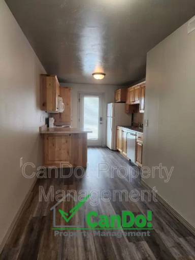 Main picture of 2866 Hunters Loop