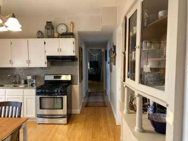 Main picture of 2859 S Hamlin Ave