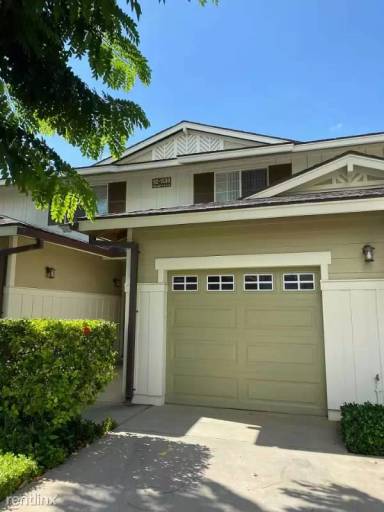 Main picture of 92-1538 Aliinui Dr
