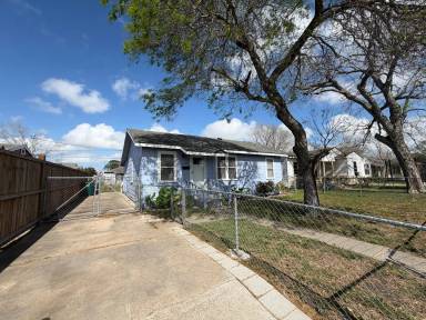 Main picture of 2106 Harvard St