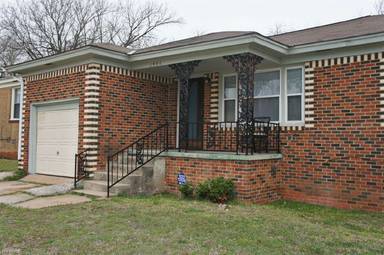 Main picture of 2921 NE 17th St