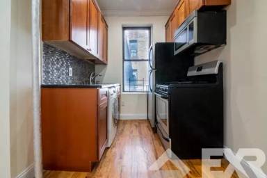 Main picture of 1131 President St