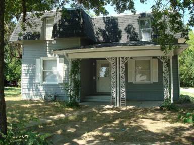 Main picture of 1105 E Ash St