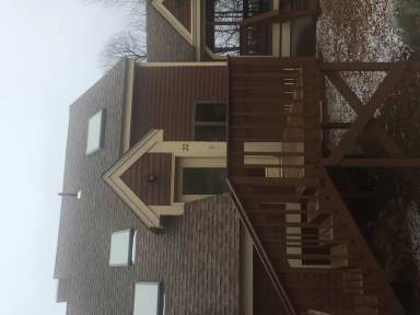Main picture of 10 Onset Rd