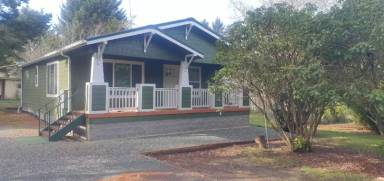 Main picture of 91408 Kellogg Ln
