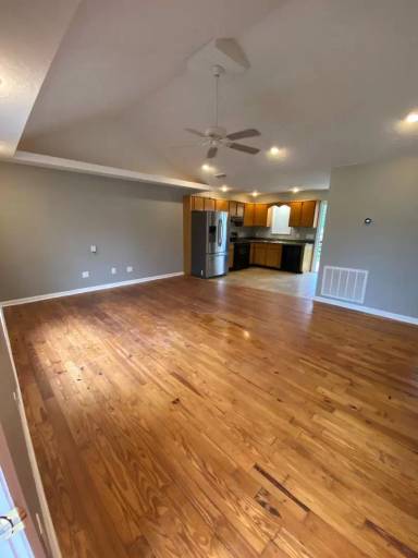 Main picture of 704 Francis St E