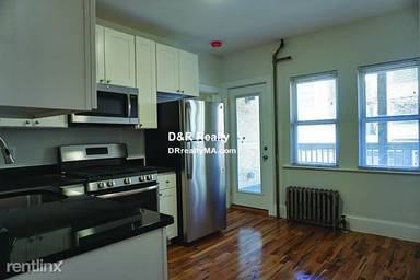 Main picture of 39 Bradley St