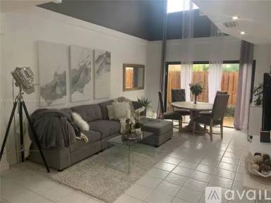 Main picture of 351 City View Dr