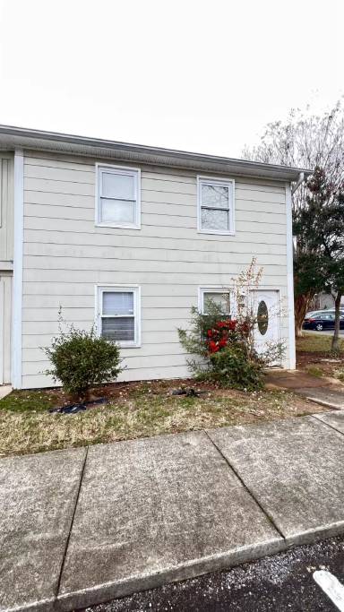Main picture of 5717 Bramblegate Rd