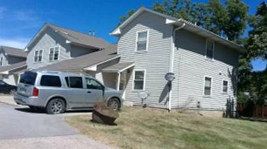 Main picture of 520 Foster Rd