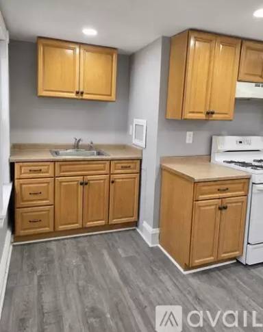 Main picture of 4933 N Camac St