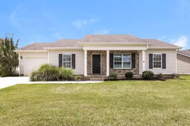 Main picture of 2014 Cobblestone Dr