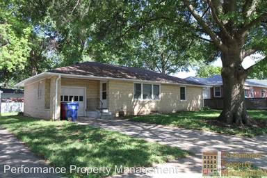 Main picture of 2916 N 60th St