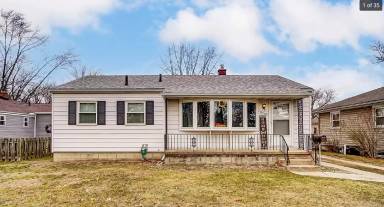 Main picture of 3040 W Laskey Rd