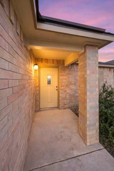 Main picture of 3919 Torey Mesquite