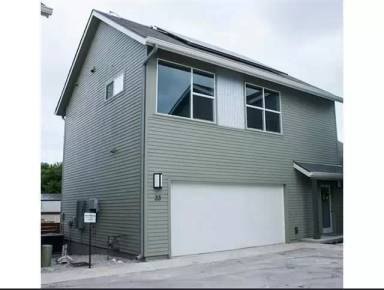Main picture of 301 W Stassney Ln