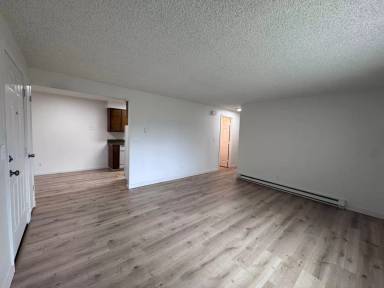 Main picture of 7720 E Mission Ave