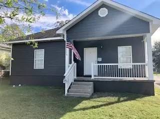 Main picture of 407 19th St E