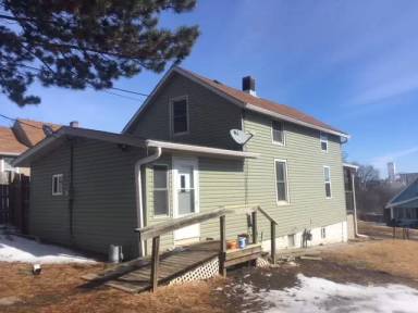 Main picture of 3912 S 34th St