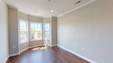 Main picture of 1716 M St NE