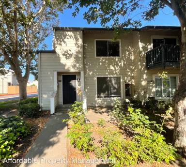 Main picture of 4100 Aquarius Cir