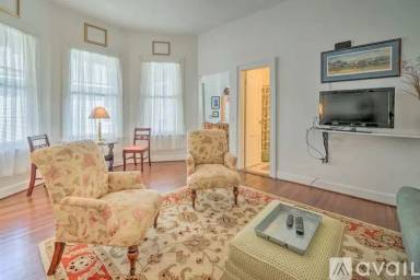 Main picture of 315 Church St