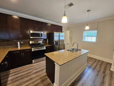 Main picture of 4227 Delano Pl