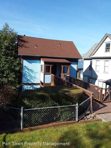 Main picture of 306 W Exchange St