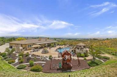Main picture of 7751 Solitude Ct