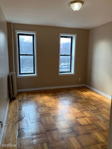 Main picture of 1325 Eastern Pkwy