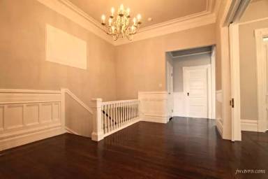 Main picture of 2205 Clement St
