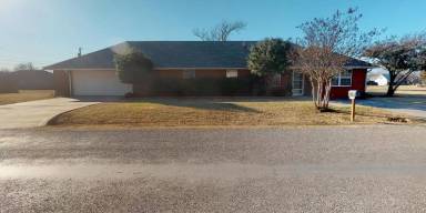 Main picture of 321 H St