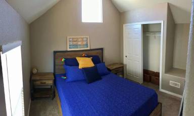 Main picture of Sycamore Creek Village