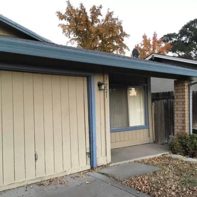 Main picture of 7221 Castilian Ct