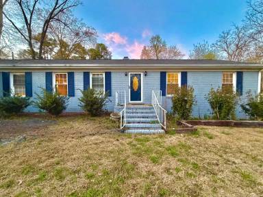 Main picture of 4201 Jane Ln
