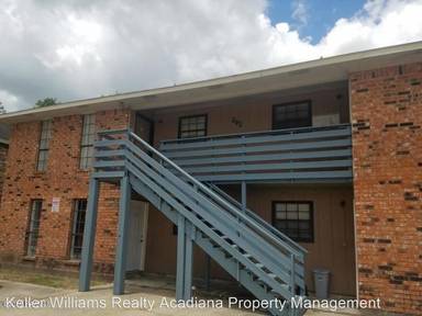 Main picture of 202 Basin St