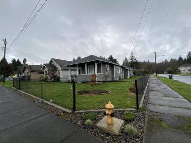 Main picture of 1204 5th St
