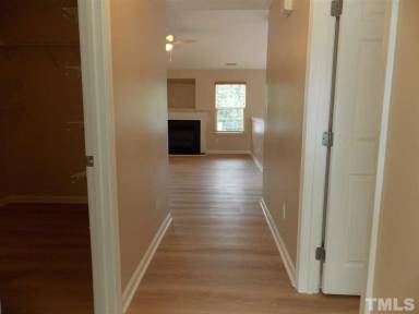Main picture of 1741 E Honey Springs Ave