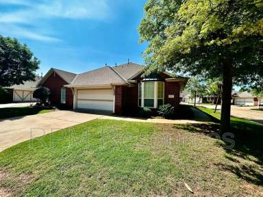 Main picture of 36 Butterfly Creek Blvd