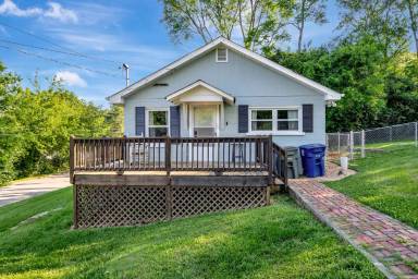 Main picture of 3702 Navajo Dr