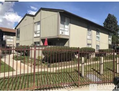 Main picture of 801 W 232nd St