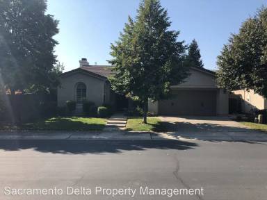 Main picture of 161 Rock House Cir N
