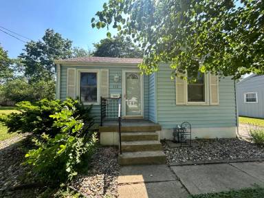 Main picture of 112 N Coolidge St