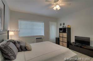 Main picture of 1021 Michigan Ave