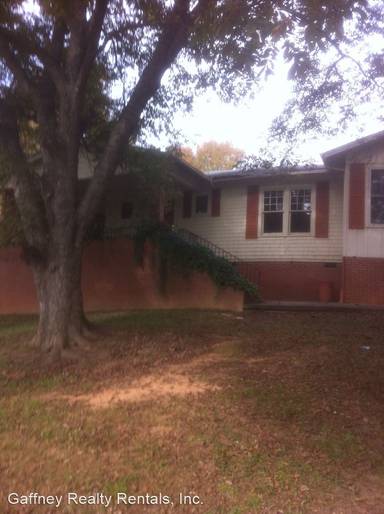 Main picture of 117 Spring Valley Rd