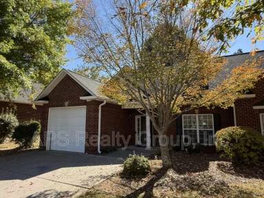 Main picture of 2061 Salisbury Sq